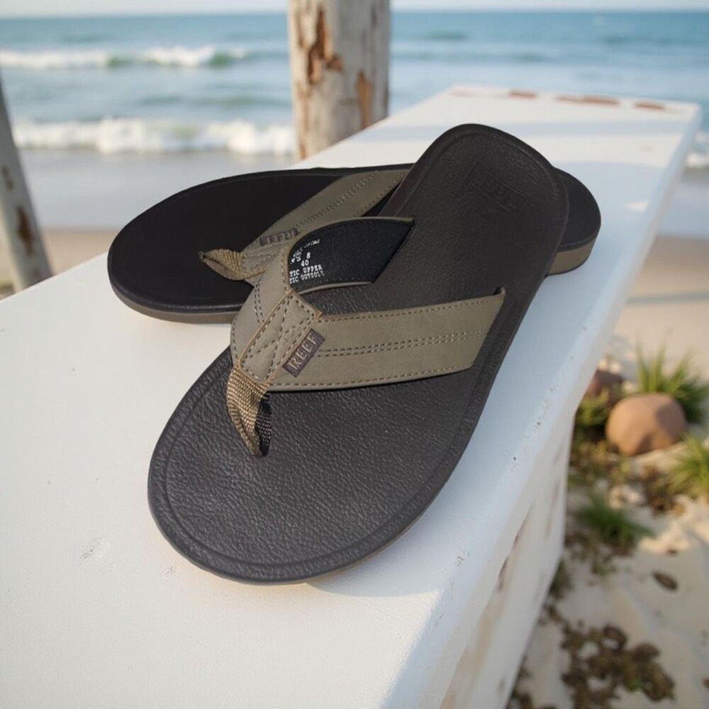 Reef Cushion Brown Journeyer Flip Flop Sandals for Men Size 8
